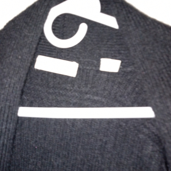 Womans Button Down Knitted Cardigan - Picture 3 of 5